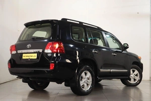 Внедорожник Toyota Land Cruiser 2012 года, 3749000 рублей, Челябинск