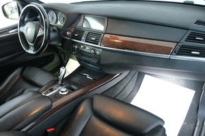 Внедорожник BMW X5 2008 года, 1849000 рублей, Омск