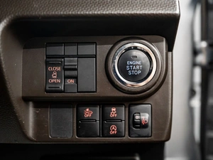 Минивэн Toyota Roomy 2022 года, 1119000 рублей, Красноярск