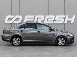 Седан Toyota Avensis 2004 года, 678000 рублей, Краснодар