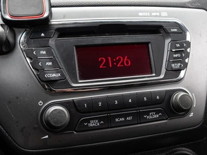 Хетчбэк Kia Rio 2012 года, 750000 рублей, Краснодар