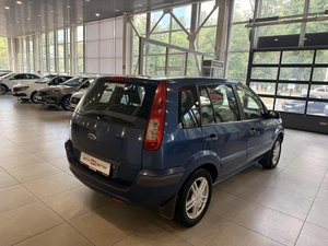 Хэтчбек Ford Fusion 2008 года, 600000 рублей, Орёл