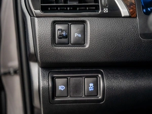 Седан Toyota Camry 2014 года, 1750000 рублей, Красноярск