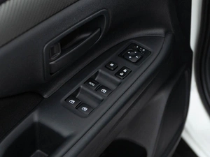 Внедорожник Mitsubishi Outlander 2016 года, 1599046 рублей, Москва