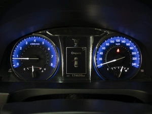 Седан Toyota Camry 2014 года, 1690000 рублей, Омск
