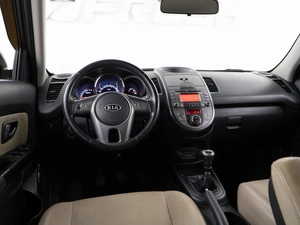 Хетчбэк Kia Soul 2010 года, 835055 рублей, Москва