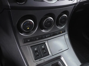 Седан Mazda 3 2010 года, 1099000 рублей, Ростов-на-Дону