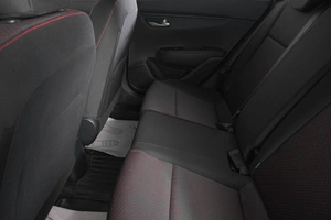 Хетчбэк Kia Rio X-Line 2018 года, 1569000 рублей, Кемерово