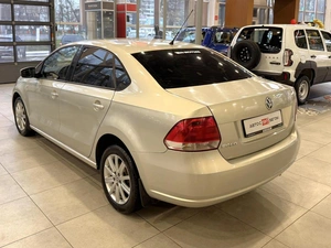 Седан Volkswagen Polo 2011 года, 790000 рублей, Орёл