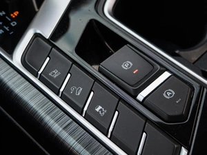 Внедорожник Geely Tugella 2022 года, 2350000 рублей, Краснодар