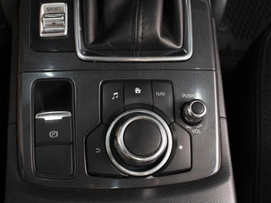 Внедорожник Mazda CX-5 2015 года, 2375000 рублей, Омск