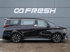Минивэн Toyota Alphard 2025 года, 15300000 рублей, Краснодар