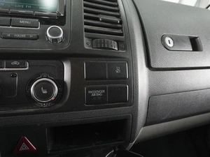 Минивэн Volkswagen Caravelle 2013 года, 1999000 рублей, Ростов-на-Дону