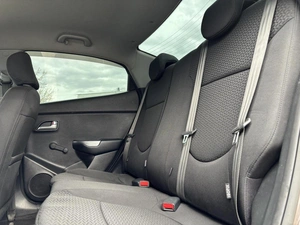 Седан Kia Rio 2017 года, 989000 рублей, Ижевск