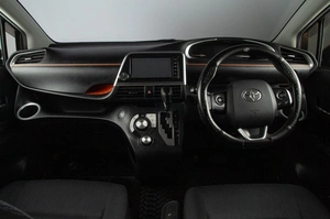 Минивэн Toyota Sienta 2018 года, 1439000 рублей, Челябинск