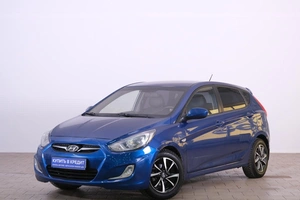 Хетчбэк Hyundai Solaris 2012 года, 619000 рублей, Омск