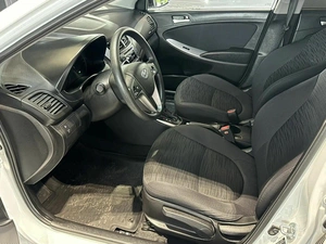 Седан Hyundai Solaris 2014 года, 995000 рублей, Абакан