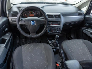 Хетчбэк Fiat Punto 2007 года, 579000 рублей, Саратов