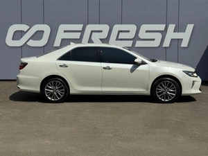 Седан Toyota Camry 2018 года, 2399000 рублей, Кропоткин