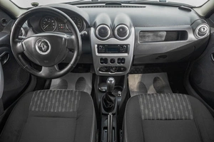 Хетчбэк Renault Sandero 2013 года, 639000 рублей, Барнаул