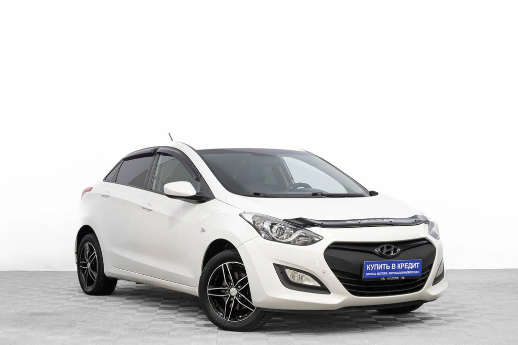 Хетчбэк Hyundai i30 2014 года, 1099000 рублей, Барнаул
