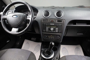 Хетчбэк Ford Fusion 2008 года, 519000 рублей, Оренбург