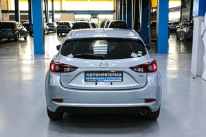 Седан Mazda Axela 2017 года, 1378000 рублей, Солонцы