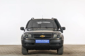 Внедорожник Chevrolet Niva 2019 года, 959000 рублей, Тюмень