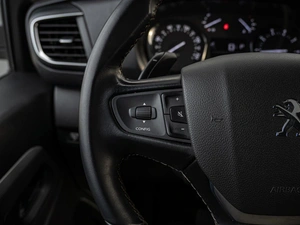 Минивэн Peugeot Traveller 2022 года, 3545000 рублей, Краснодар