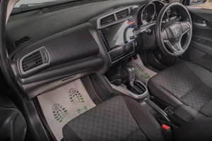 Хетчбэк Honda Fit 2013 года, 1169000 рублей, Томск