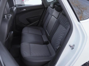 Седан Opel Astra 2013 года, 890000 рублей, Волгоград