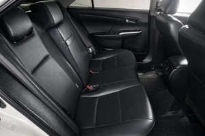 Седан Toyota Camry 2016 года, 2099000 рублей, Челябинск