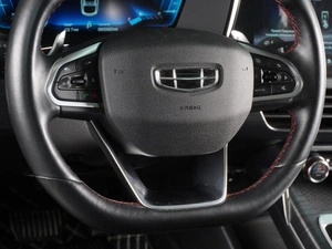 Внедорожник Geely Tugella 2021 года, 2380000 рублей, Красный Пахарь