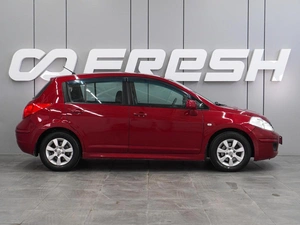 Хетчбэк Nissan Tiida 2011 года, 949000 рублей, Воронеж