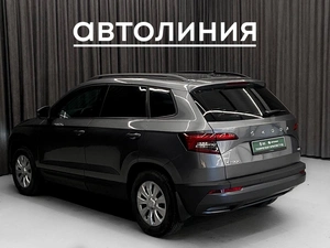 Внедорожник Skoda Karoq 2021 года, 1999000 рублей, Красноярск
