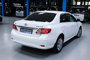 Седан Toyota Corolla 2011 года, 1098000 рублей, Солонцы