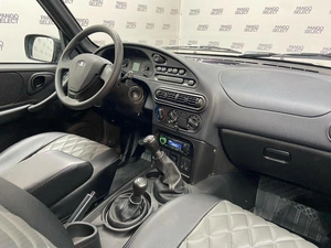 Внедорожник ВАЗ (LADA) Niva Travel 2024 года, 1195000 рублей, Красноярск