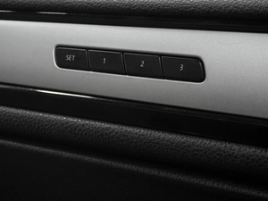 Внедорожник Volkswagen Touareg 2011 года, 1584000 рублей, Воронеж