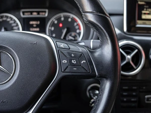 Хетчбэк Mercedes-benz B-класс 2013 года, 1945000 рублей, Краснодар