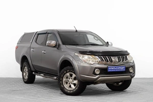 Пикап Mitsubishi L200 2016 года, 1999000 рублей, Барнаул