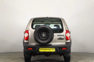 Внедорожник Chevrolet Niva 2019 года, 789000 рублей, Пермь