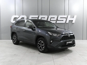 Внедорожник Toyota RAV4 2019 года, 3499000 рублей, Аксай