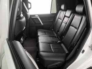 Внедорожник Toyota Land Cruiser Prado 2021 года, 7289000 рублей, Тюмень
