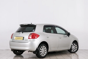 Хетчбэк Toyota Auris 2007 года, 689000 рублей, Красноярск