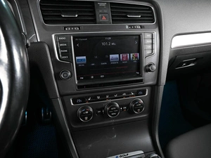 Хетчбэк Volkswagen Golf 2014 года, 1179000 рублей, Аксай