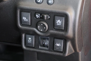 Хетчбэк Nissan Note 2018 года, 1529000 рублей, Омск