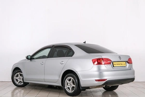 Седан Volkswagen Jetta 2013 года, 979000 рублей, Красноярск