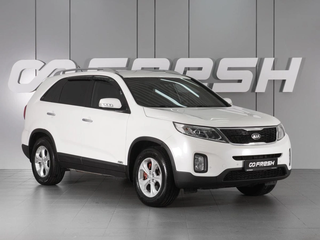 Внедорожник Kia Sorento 2015 года, 2050000 рублей, Красный Пахарь