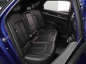 Седан Kia K5 2021 года, 3074000 рублей, Воронеж