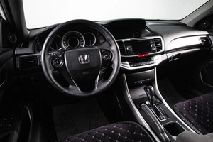 Седан Honda Accord 2013 года, 1759000 рублей, Сургут